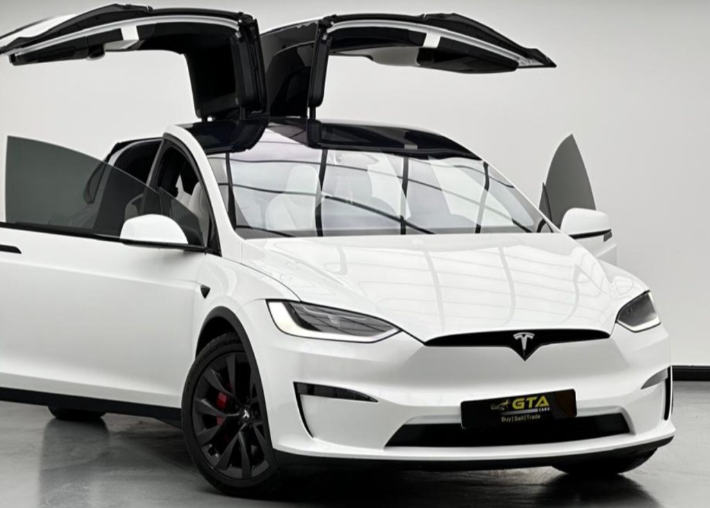 croppedImage_1764430671721_234